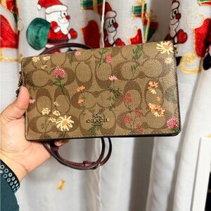 Coach Anna Foldover Bag/Crossbody/Clutch wildflower design